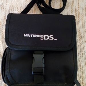 Nintendo DS Carrying Case